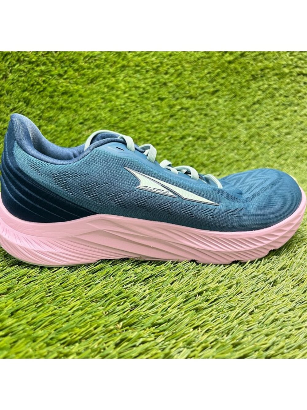 Altra Rivera 4 Womens Size 6.5 Blue Pink Athletic Running Walking Shoes Sneakers